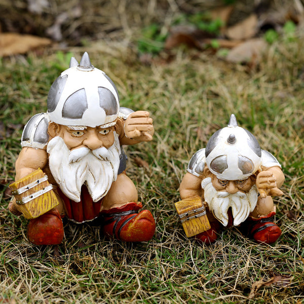 Viking Dwarf Dwarf Goblin Victor Take Axe Take Hammer Garden Resin Crafts Ornaments